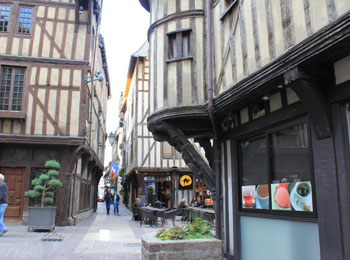 프랑스인들이 선호하는 중세 마을 '트루아' Troyes